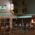 Turial Old Town Ocean View מלון דירות אלבופיירה