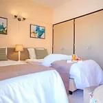 Turial Old Town Ocean View 3* 阿尔布费拉