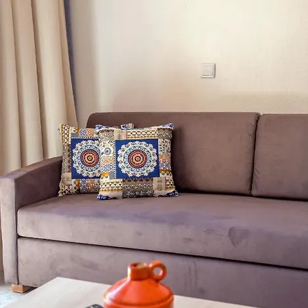 Turial Old Town Ocean View Apartahotel 3*