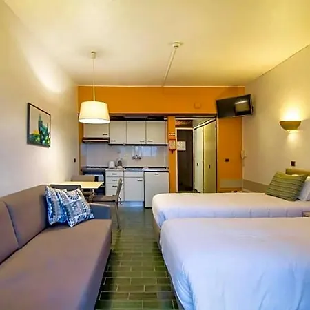 Aparthotel Turial Old Town Ocean View Albufeira