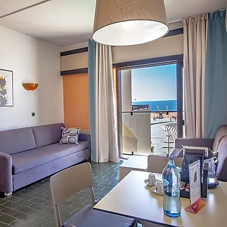 Turial Old Town Ocean View Aparthotel Albufeira