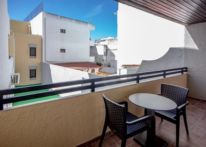 Turial Old Town Ocean View Apartmanhotel Albufeira