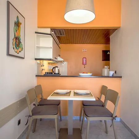 Turial Old Town Ocean View Apartahotel 3*