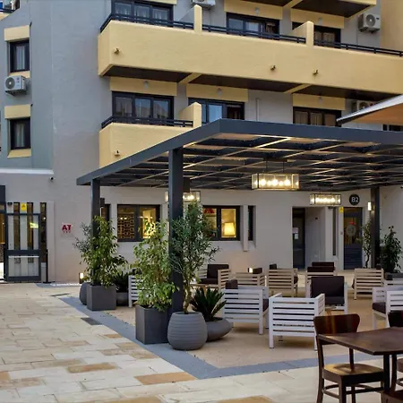 Aparthotel Turial Old Town Ocean View 3*